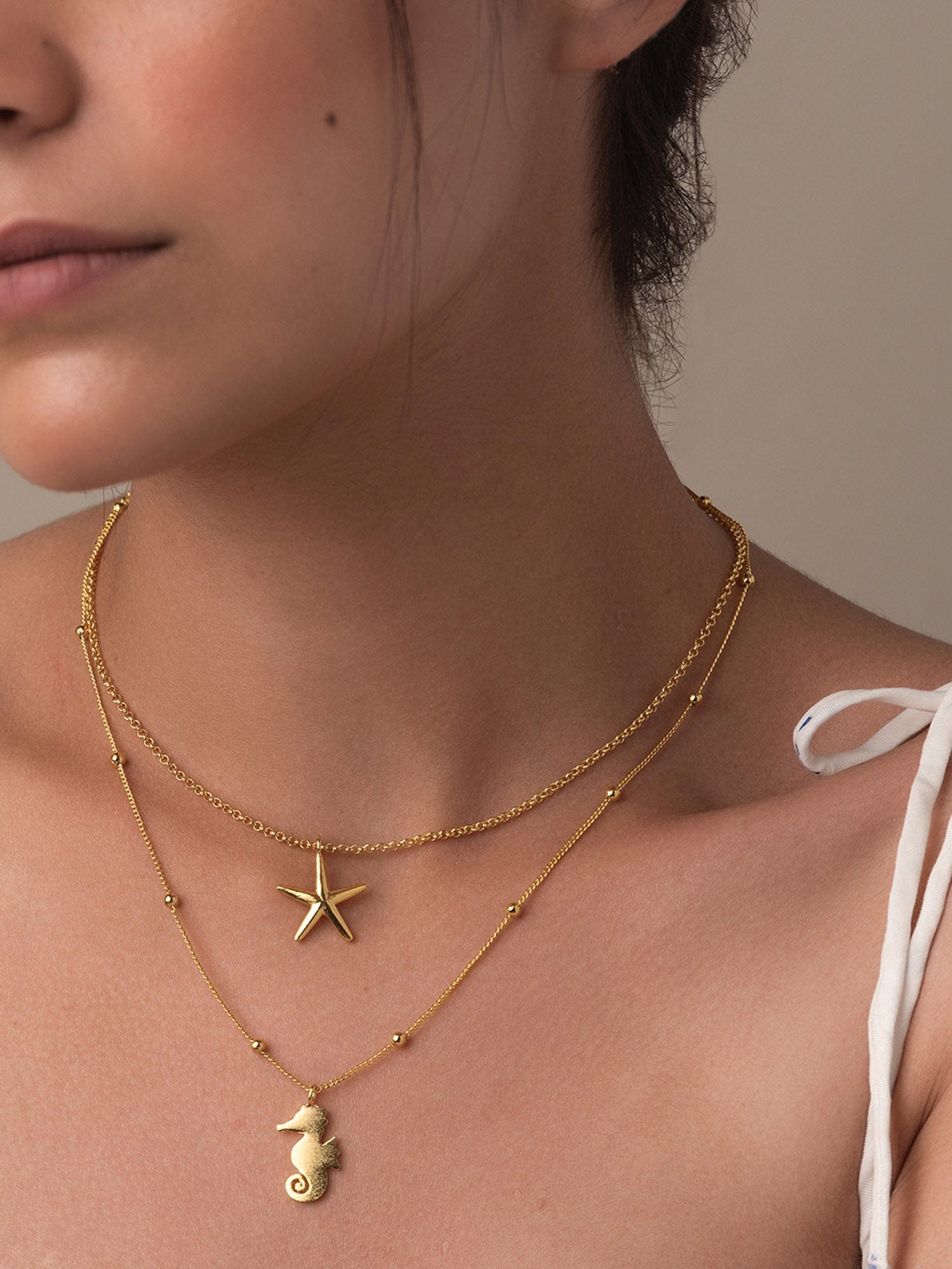 Ester necklace
