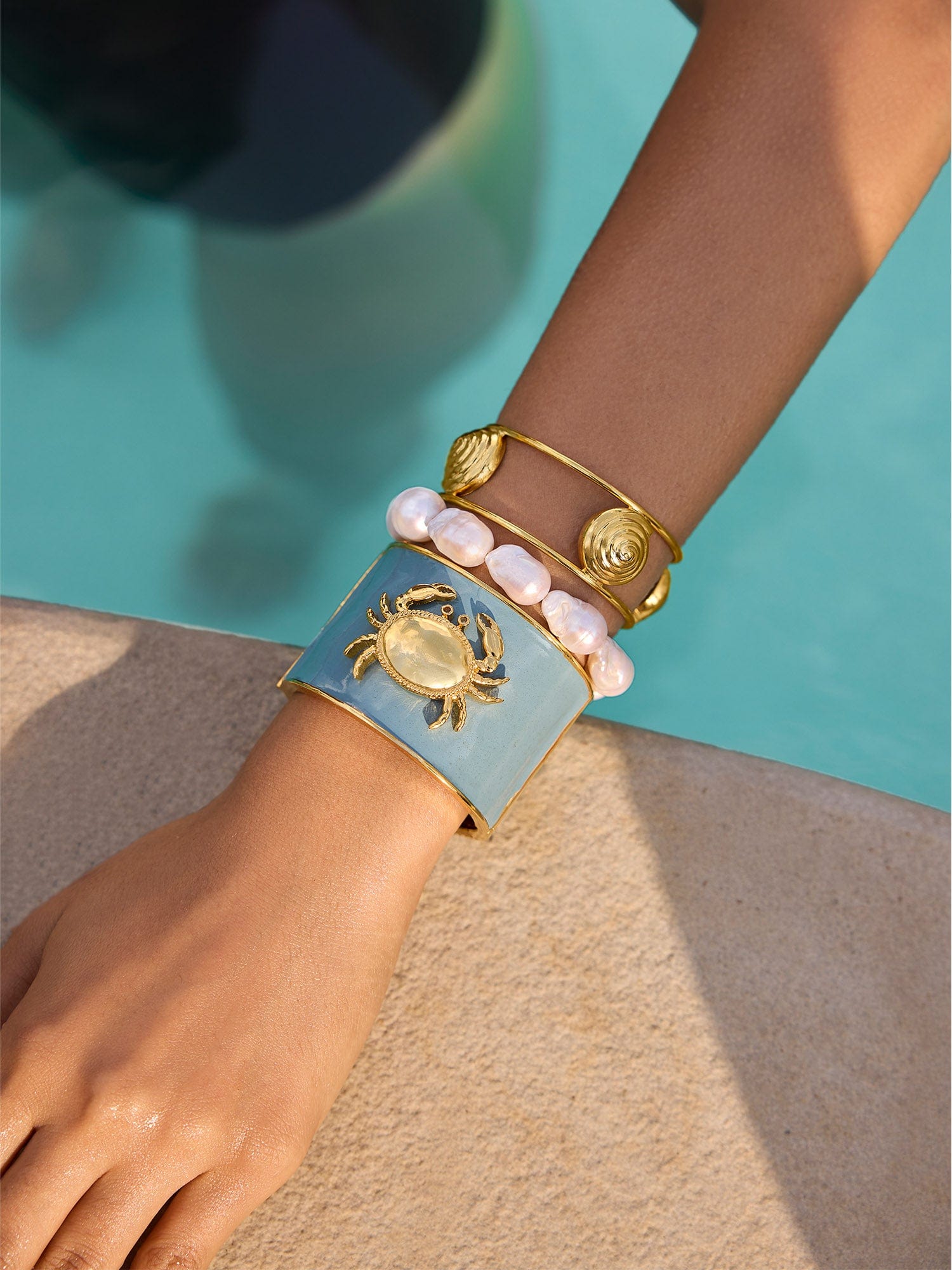 Swirl Snug Bangle