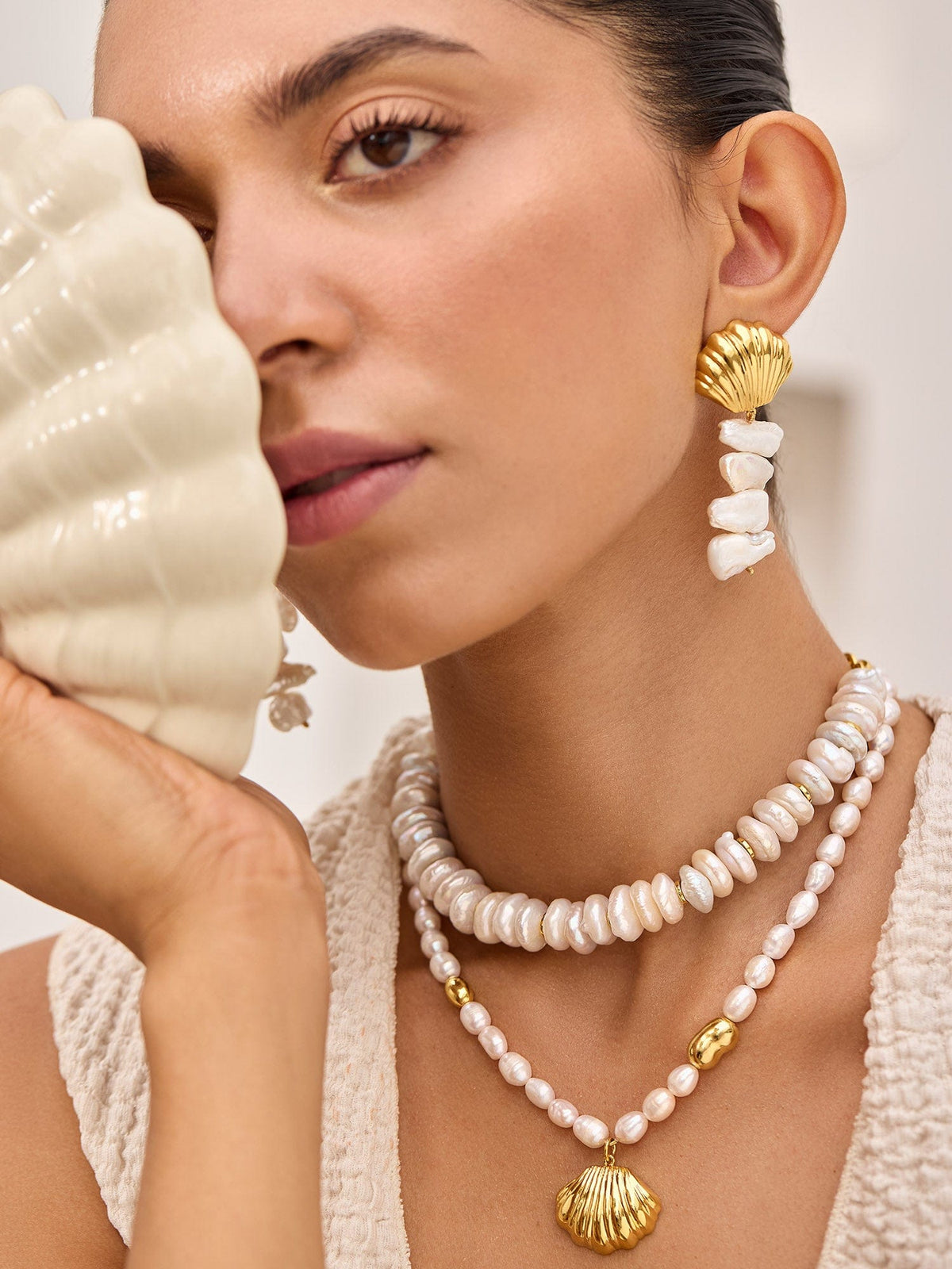 Coin Pearl necklace