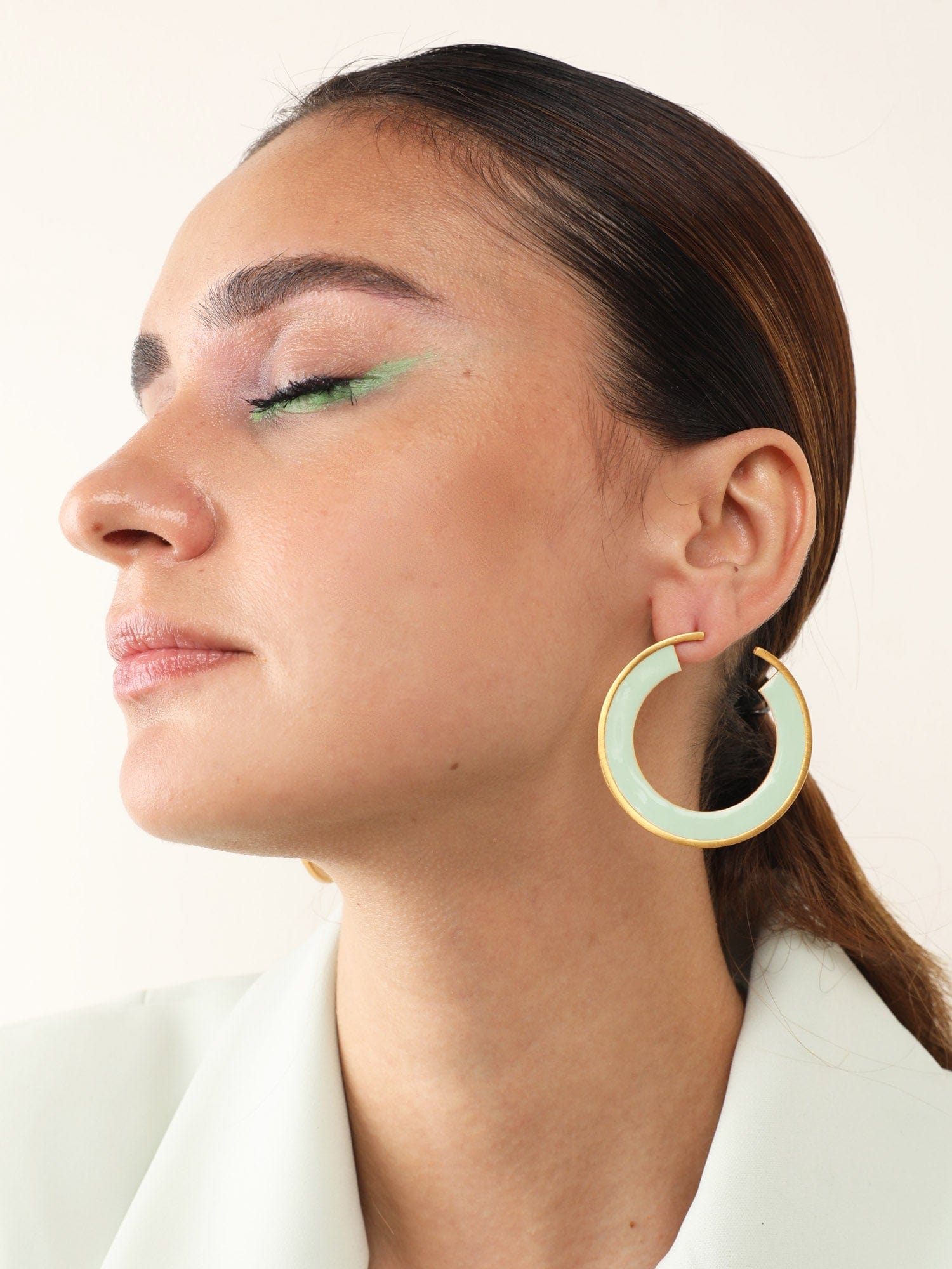 Arianna hoops