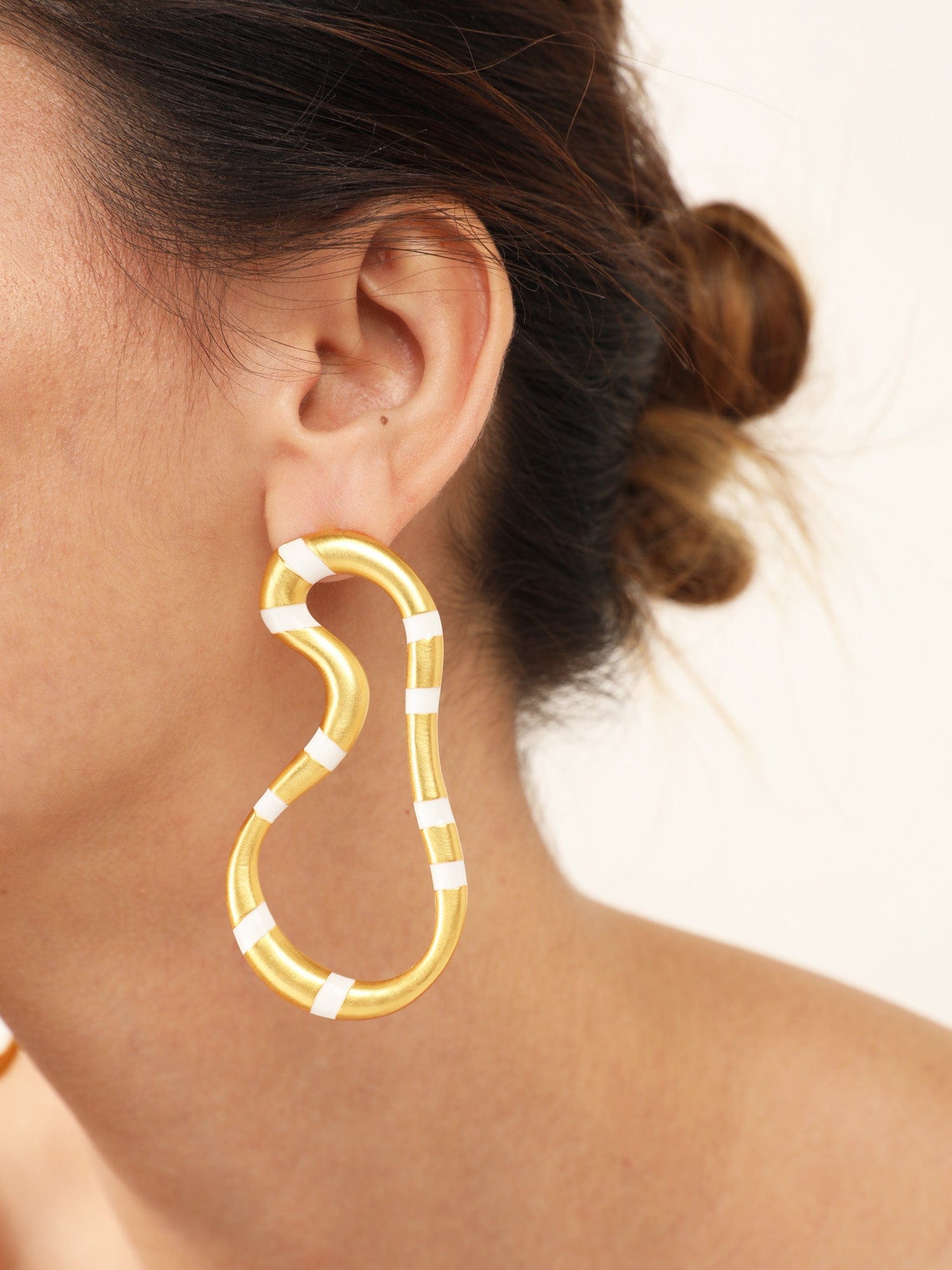 Leia hoops