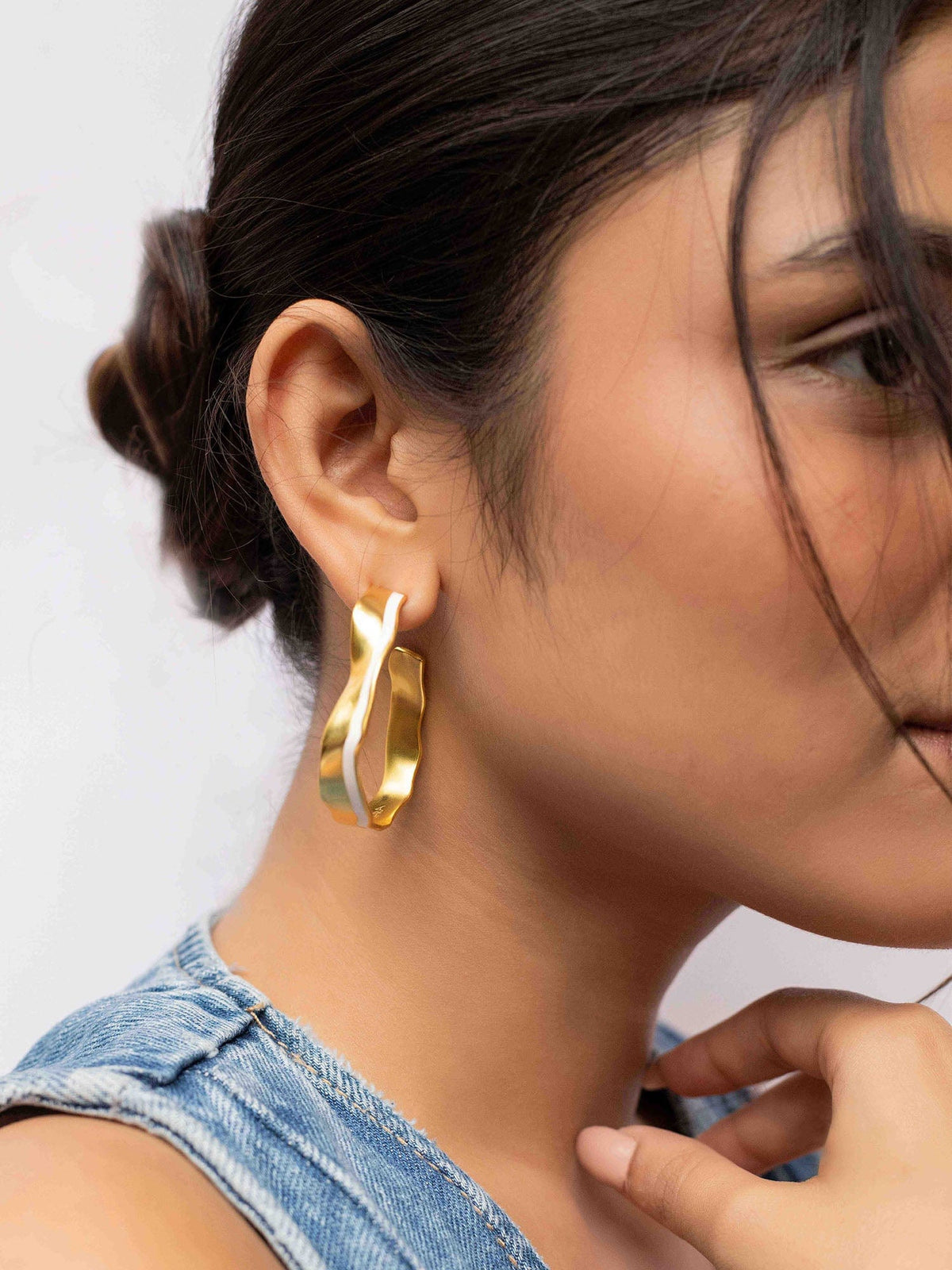 Chiara hoops