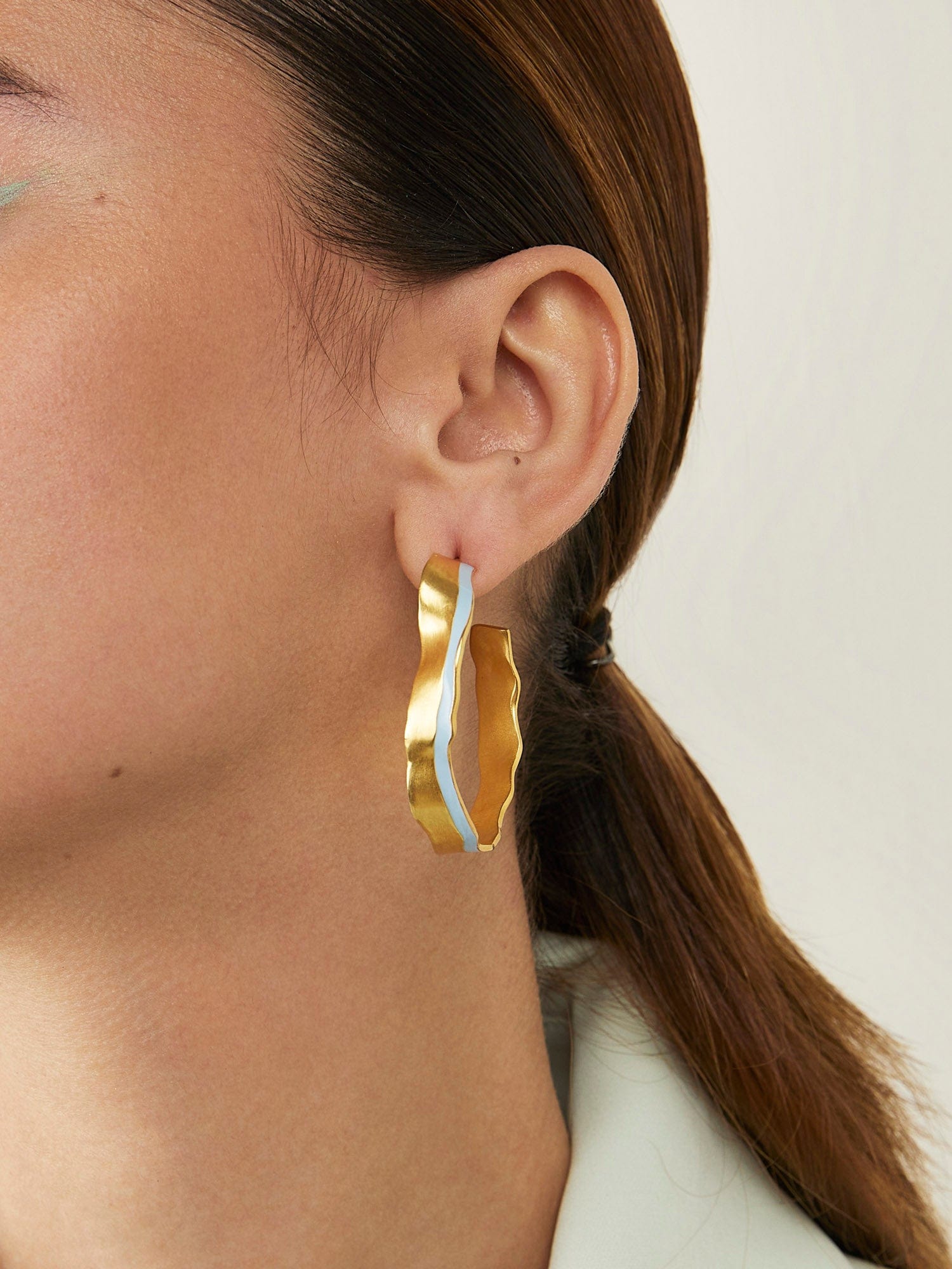 Chiara hoops