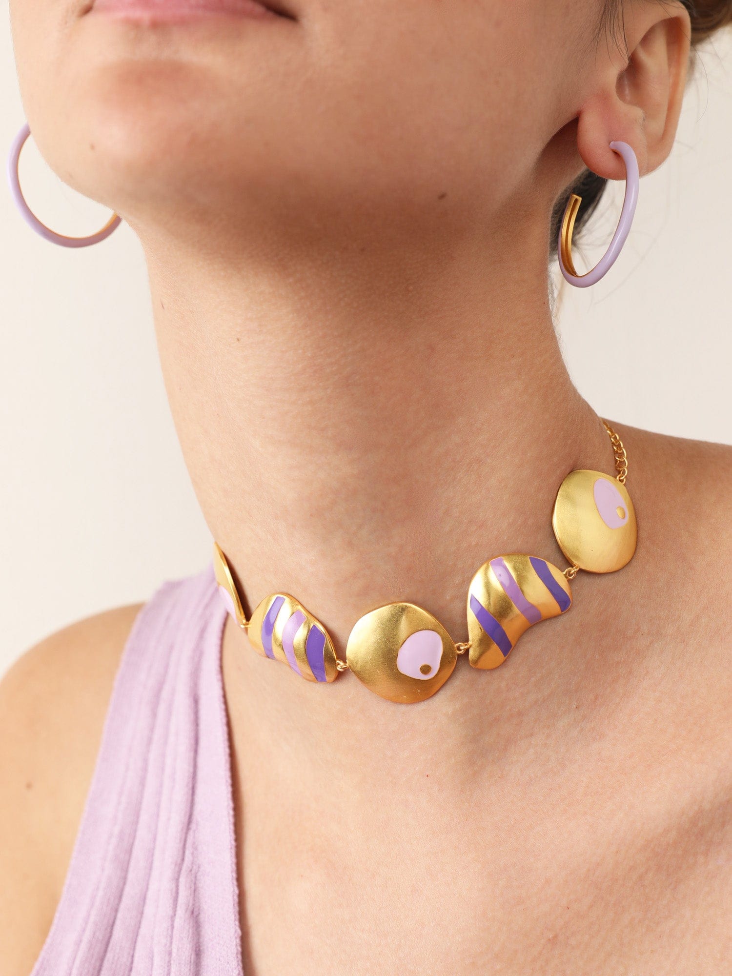 Bianca choker