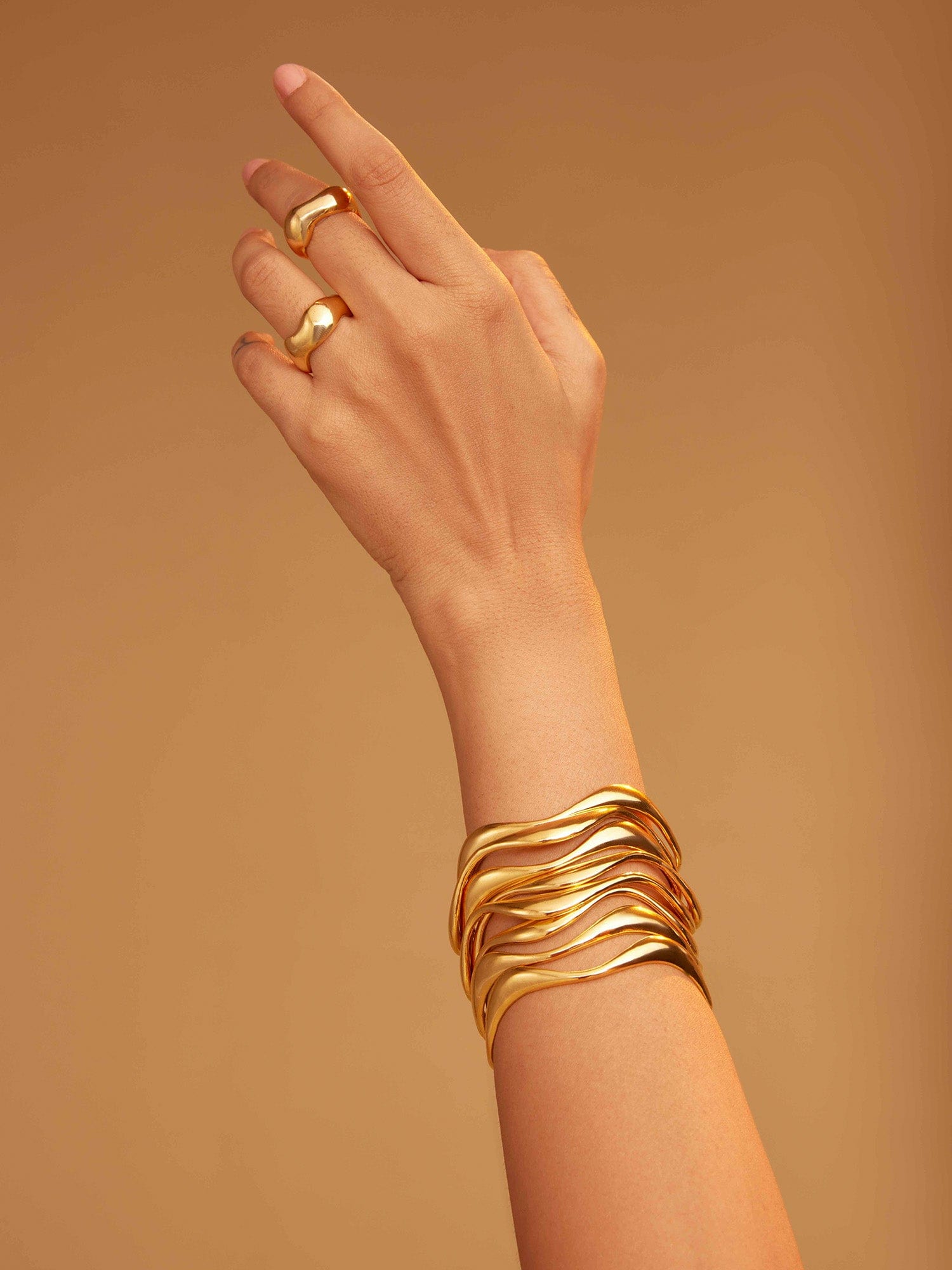 Livia bangle