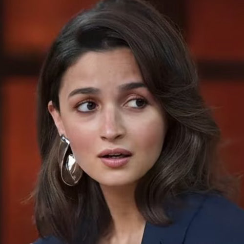 Alia Bhatt Silver earrings ring