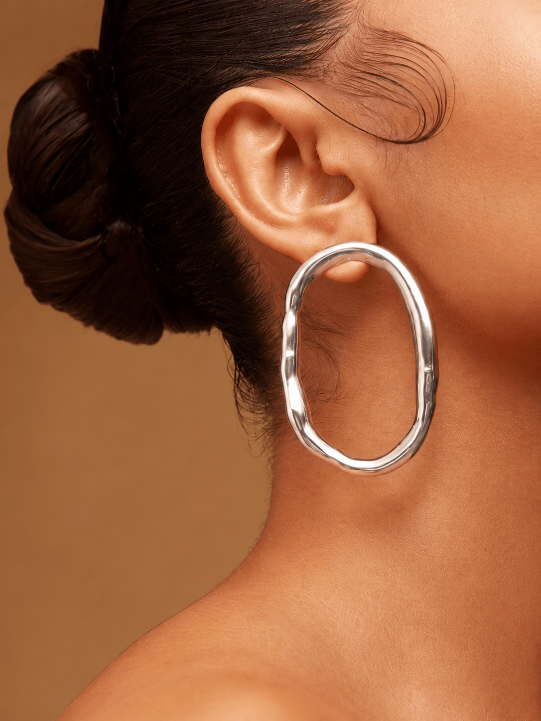 Lumi hoop earrings
