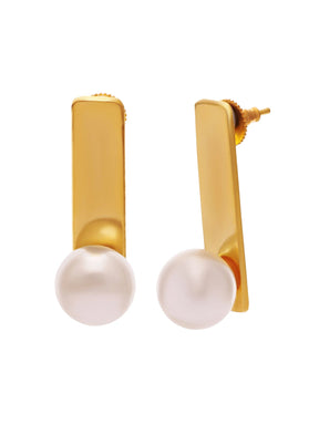 Angela pearl earrings