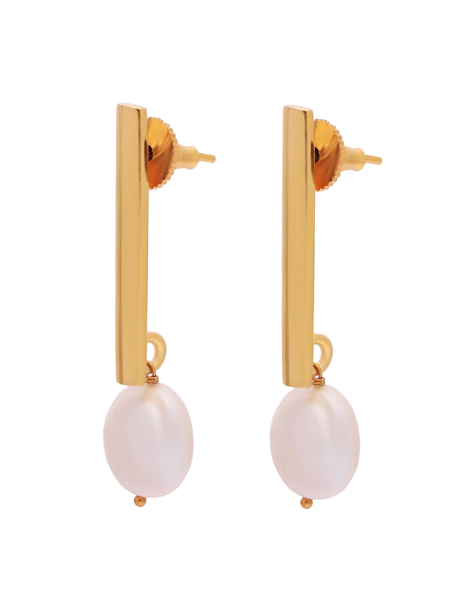 Cassandra pearl earrings