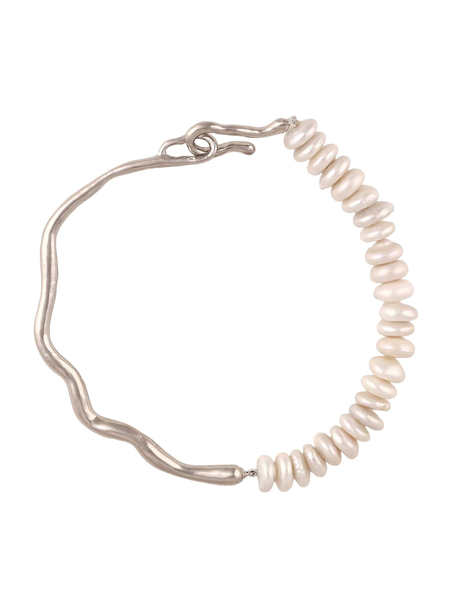 Pearlcrest Necklace