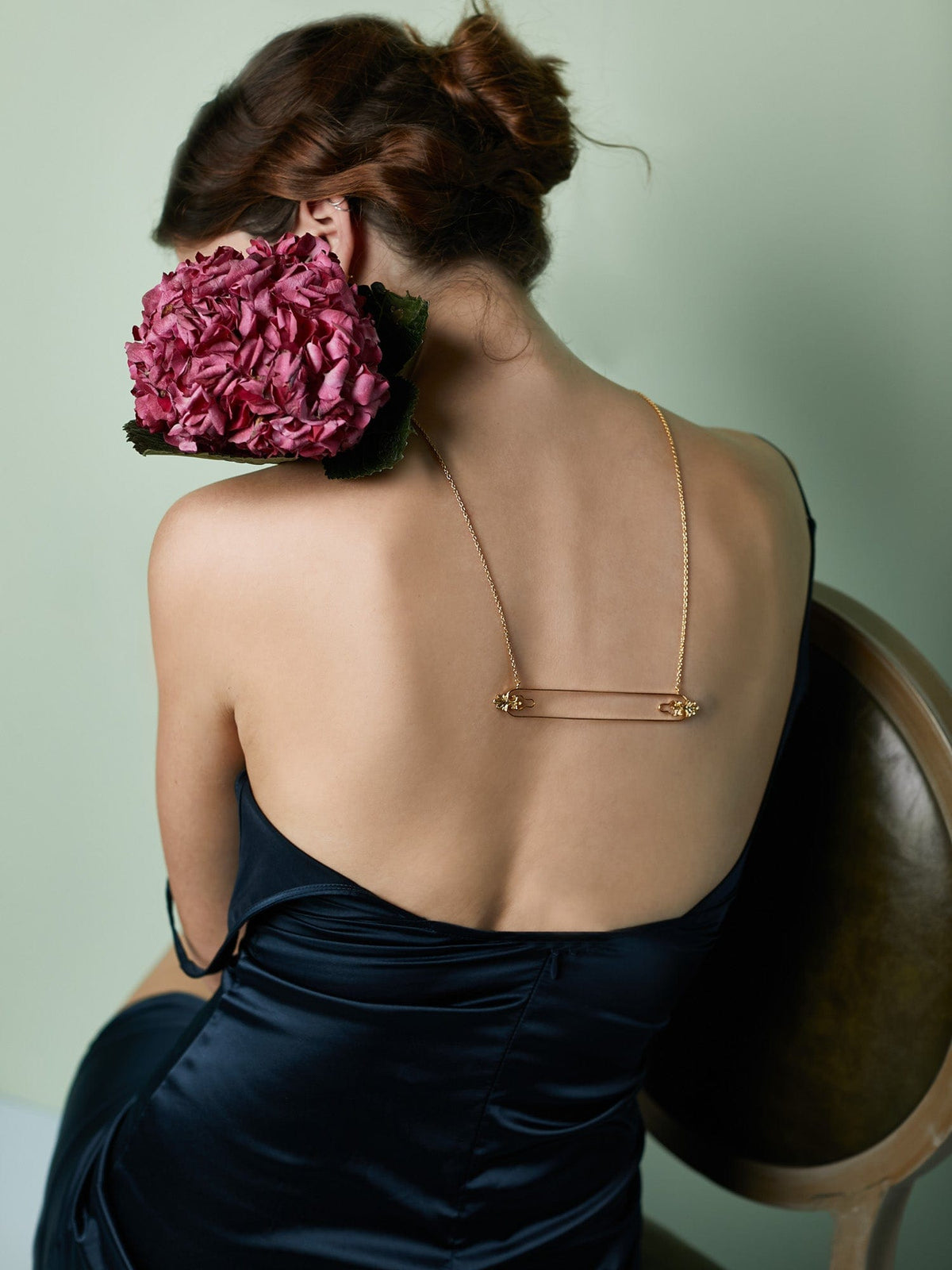 Belle necklace