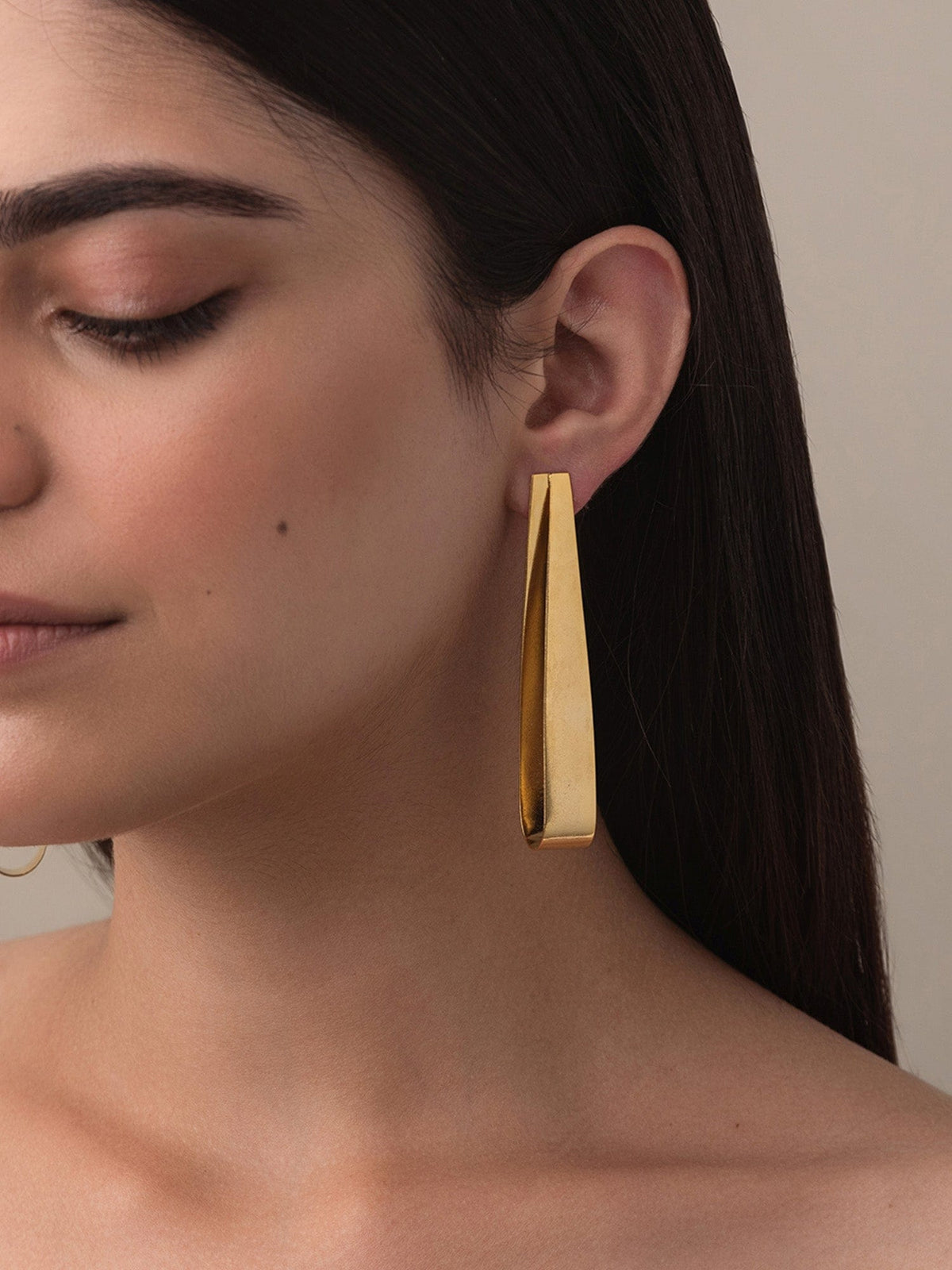 The Tong earrings