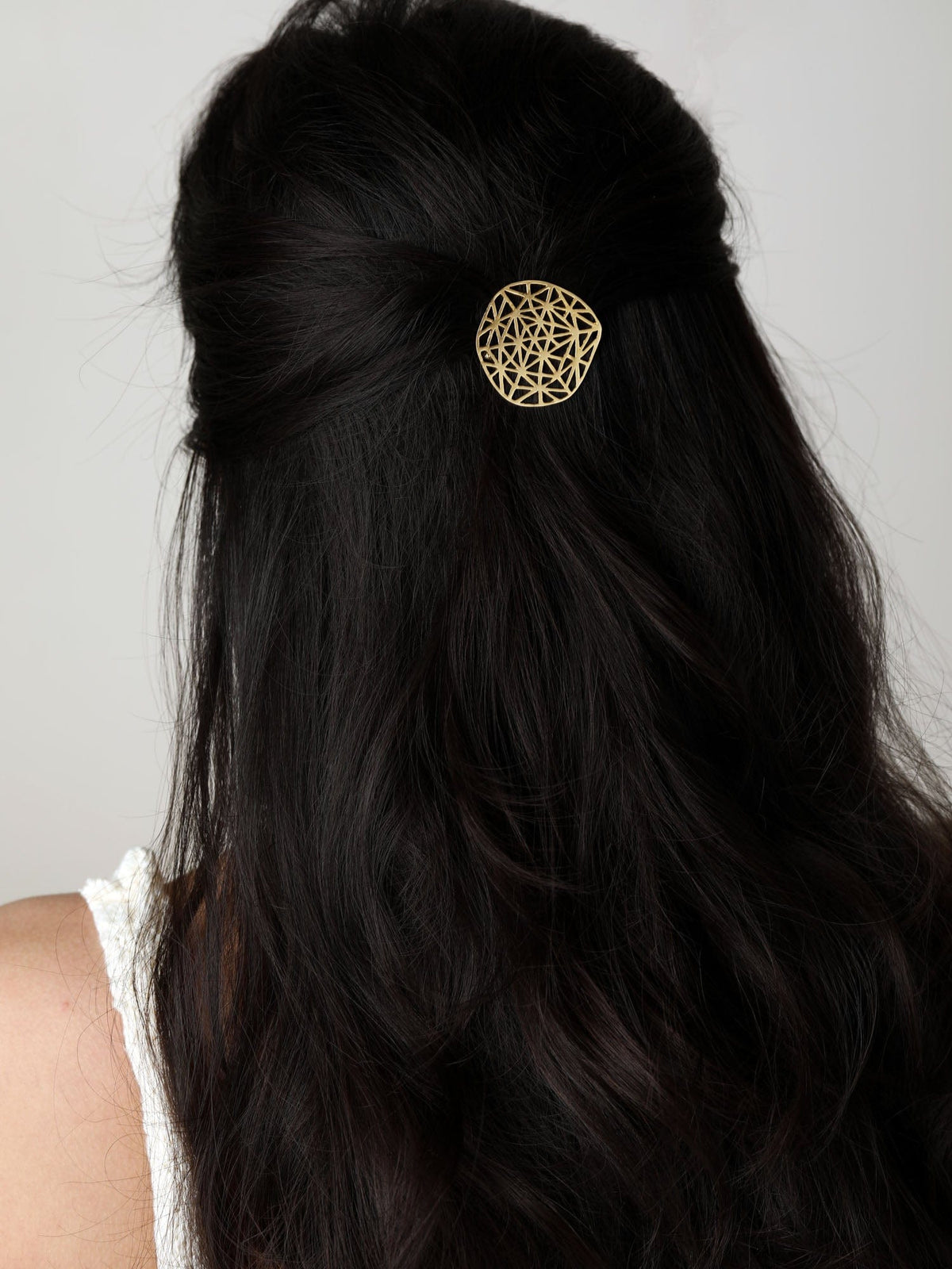 Vega hair clip