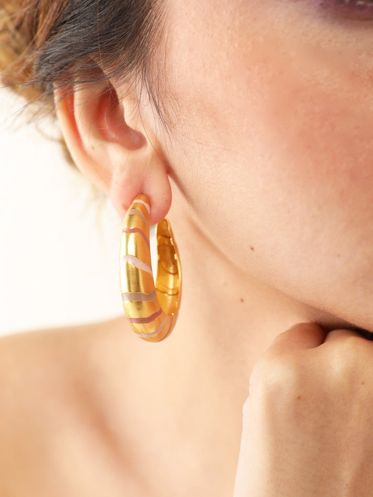 Lucia hoops