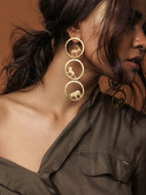 Amare earrings