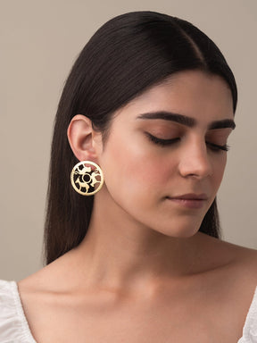 Safiya studs