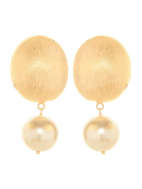 Round pearl earrings